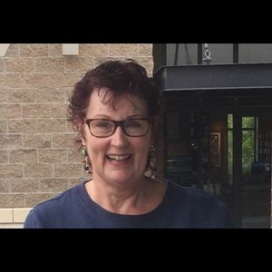 Meet your Posher, Mel